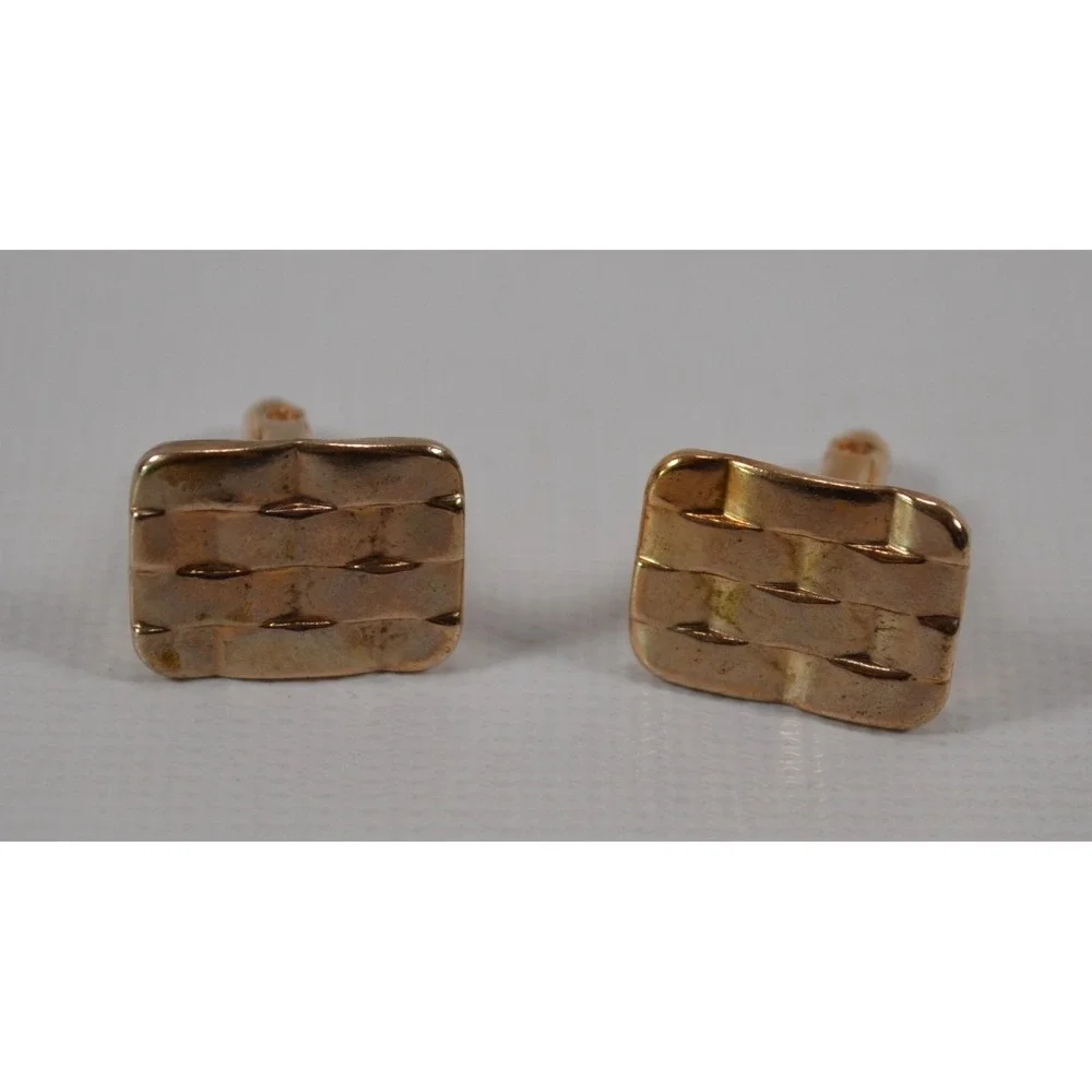 Vintage Men's Gold Toned Cuff Links Woven Pattern .75